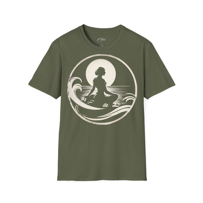 Frau Am Wasser T-Shirt