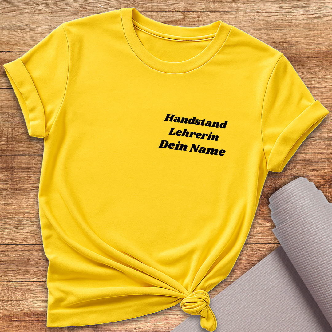 Personalisiertes T-Shirt für Handstand Lehrerin (Druck vorne & hinten)