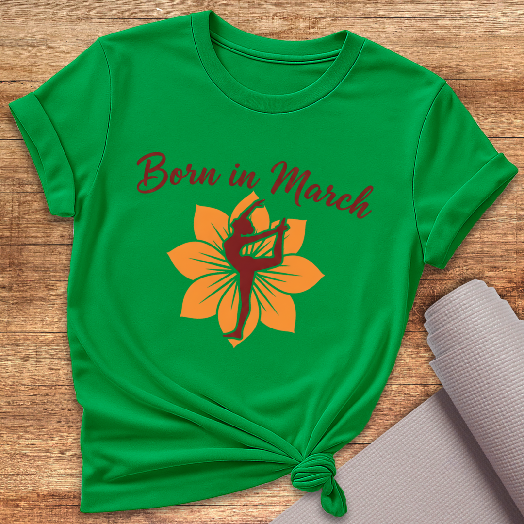 In März geboren T-Shirt