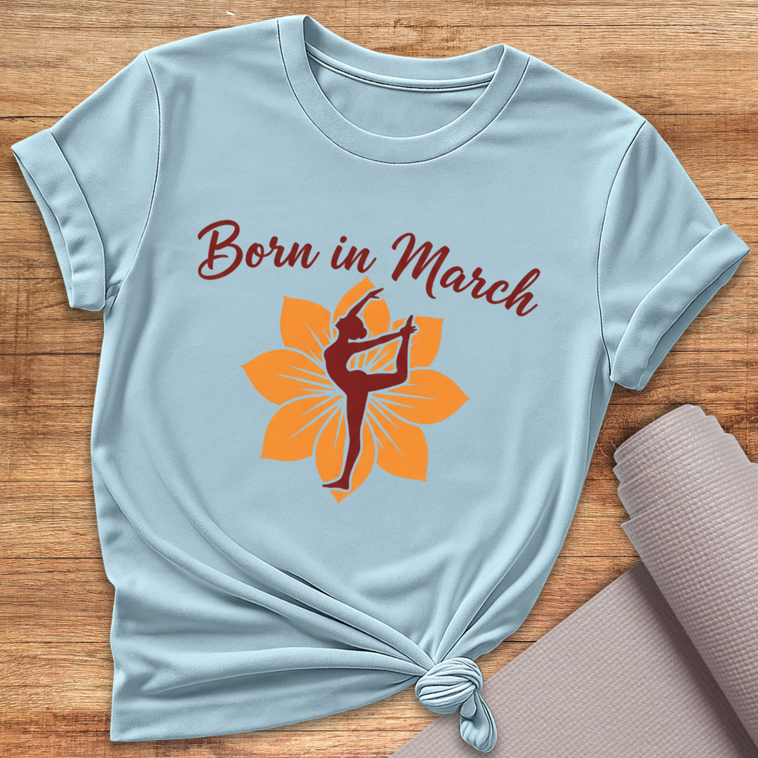 In März geboren T-Shirt
