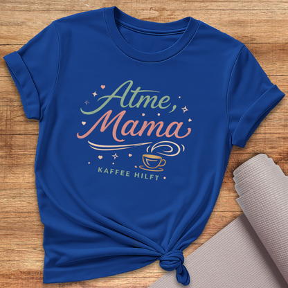 Kaffee Hilft T-Shirt