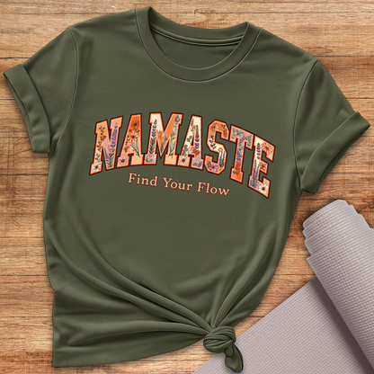 Namaste In Blumen T-Shirt