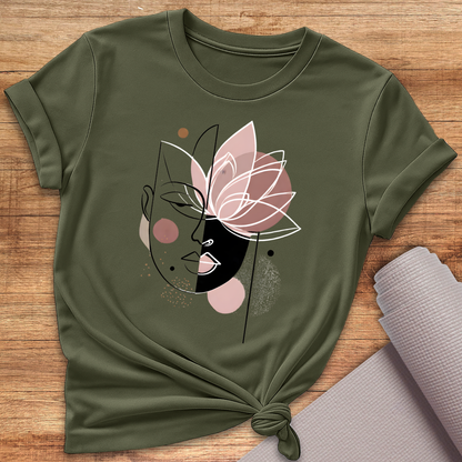 Gesicht Im Lotus T-Shirt